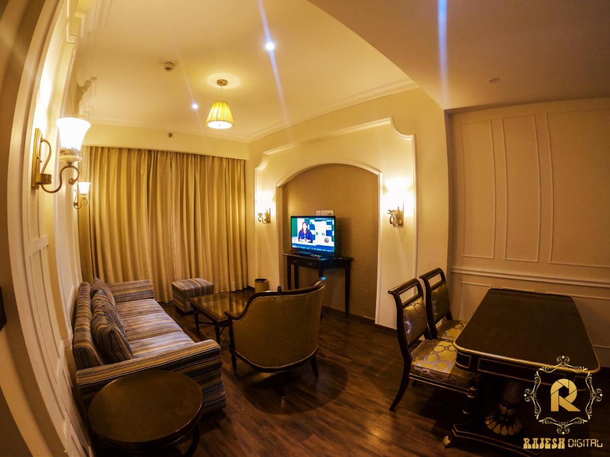 Golden Galaxy Hotels And Resorts Δελχί Εξωτερικό φωτογραφία