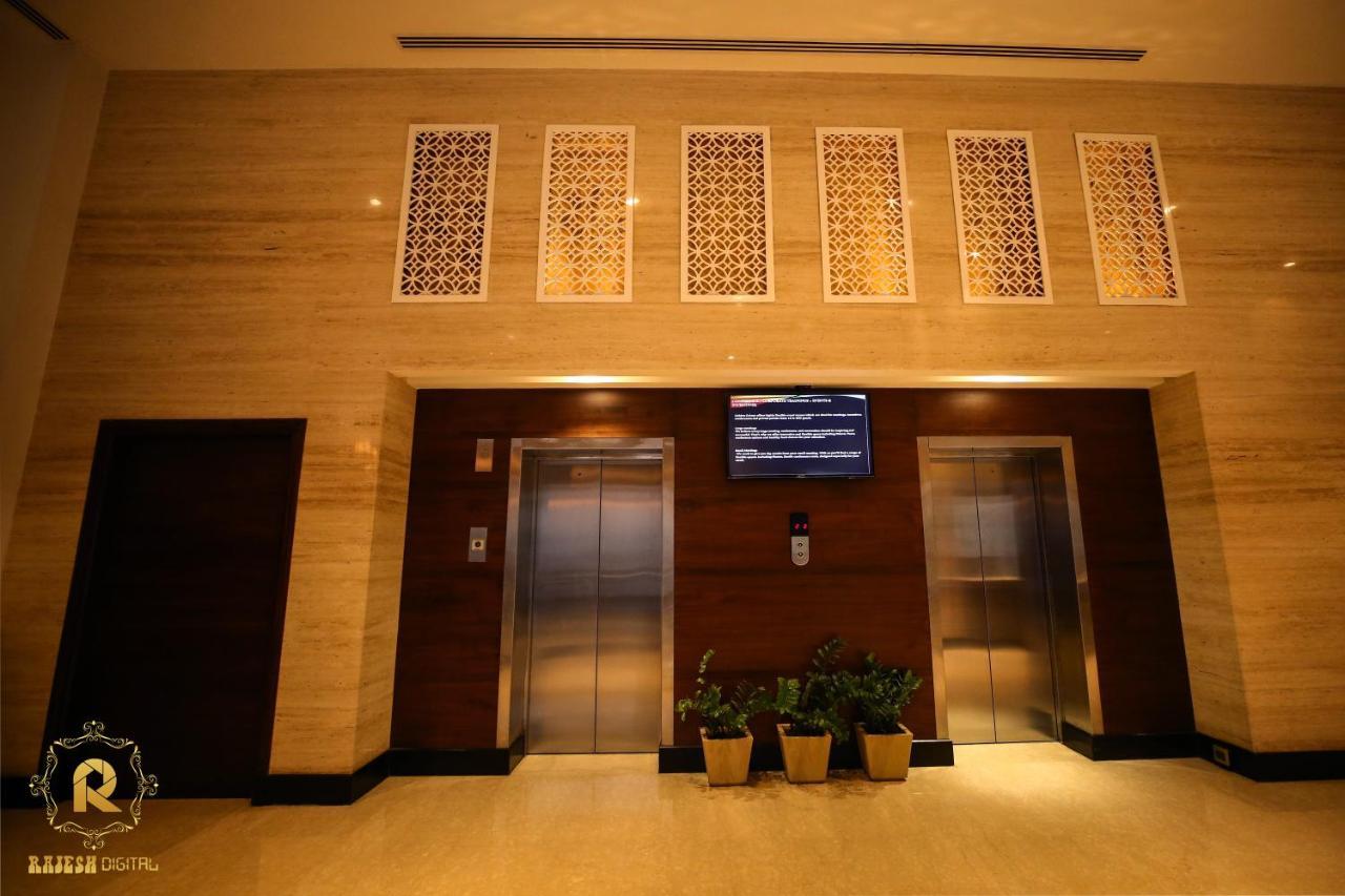 Golden Galaxy Hotels And Resorts Δελχί Εξωτερικό φωτογραφία